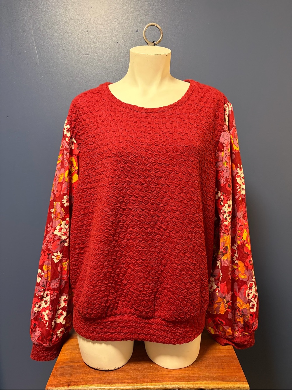 Anthropologie Porridge Textured Floral Sleeve Sweatshirt